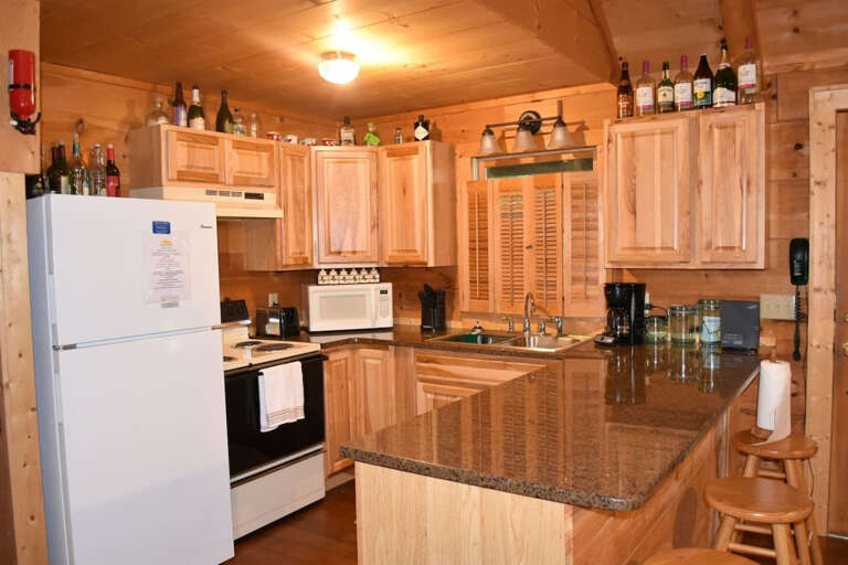 kitchen newly remodeled with granite -north Georgia cabin rental